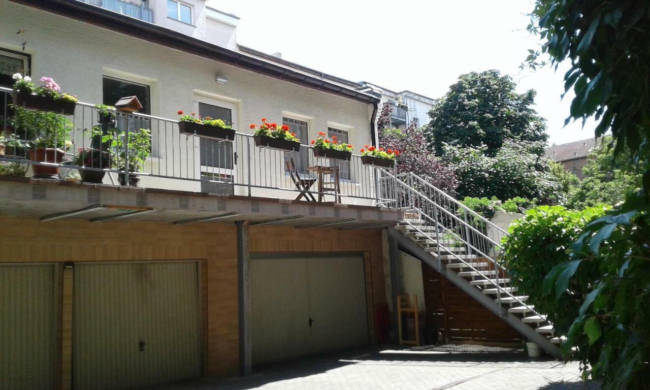 Citywohnung Im Paulusviertel I Хале Екстериор снимка